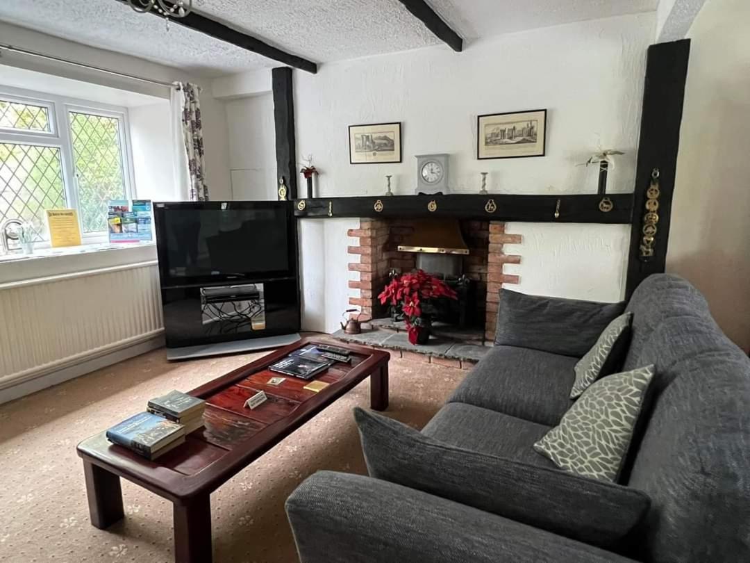 Cwmbach Guest House Neath Εξωτερικό φωτογραφία