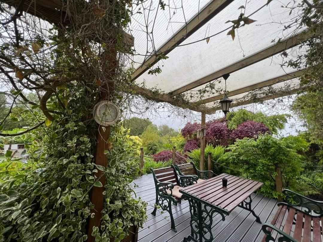 Cwmbach Guest House Neath Εξωτερικό φωτογραφία