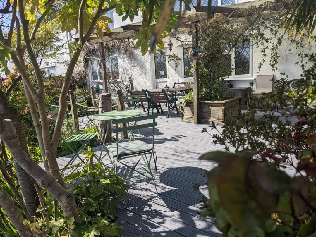 Cwmbach Guest House Neath Δωμάτιο φωτογραφία